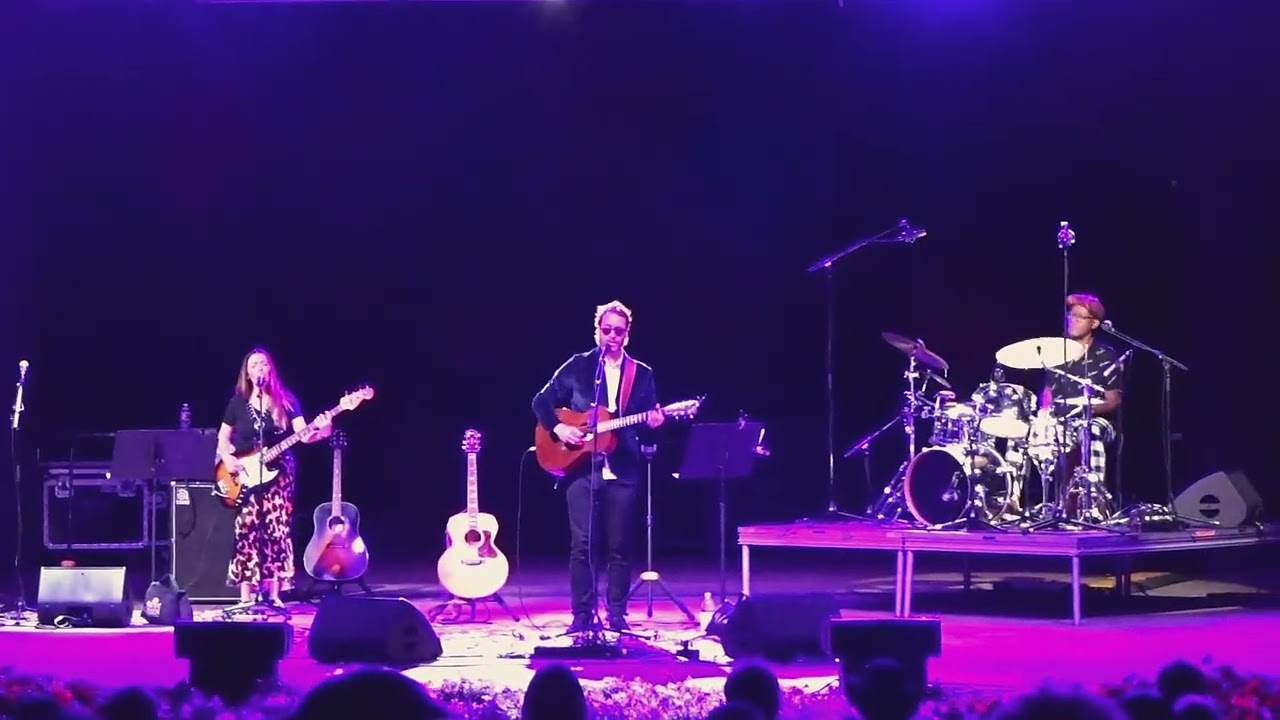 Amos Lee 