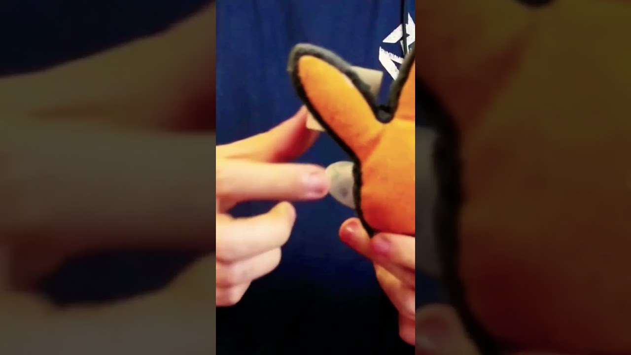 Cringe Gamer packt sein Playboy Merchandise aus #shorts #spielestyler #flyff