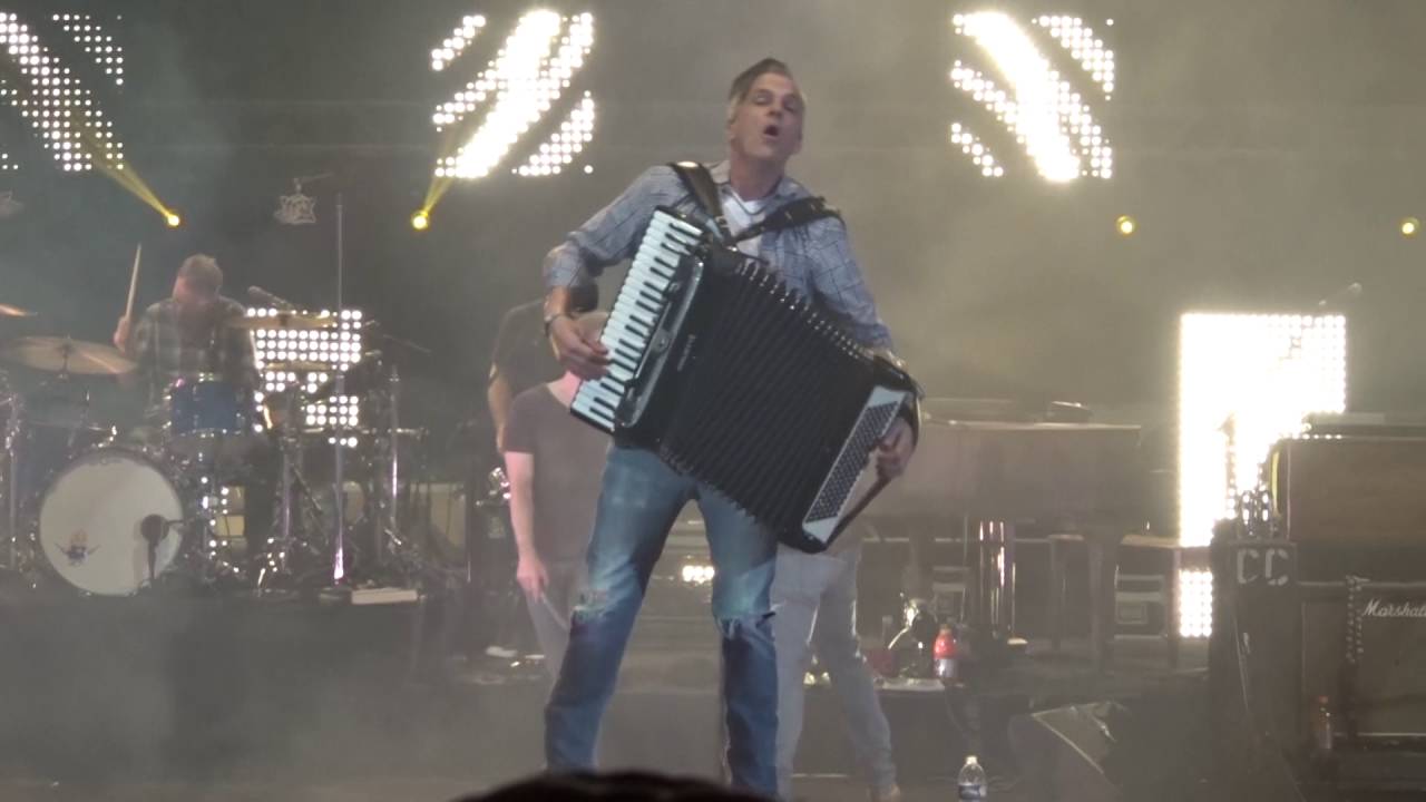 Omaha - Counting Crows with Rob Thomas - Red Rocks 9/19/16