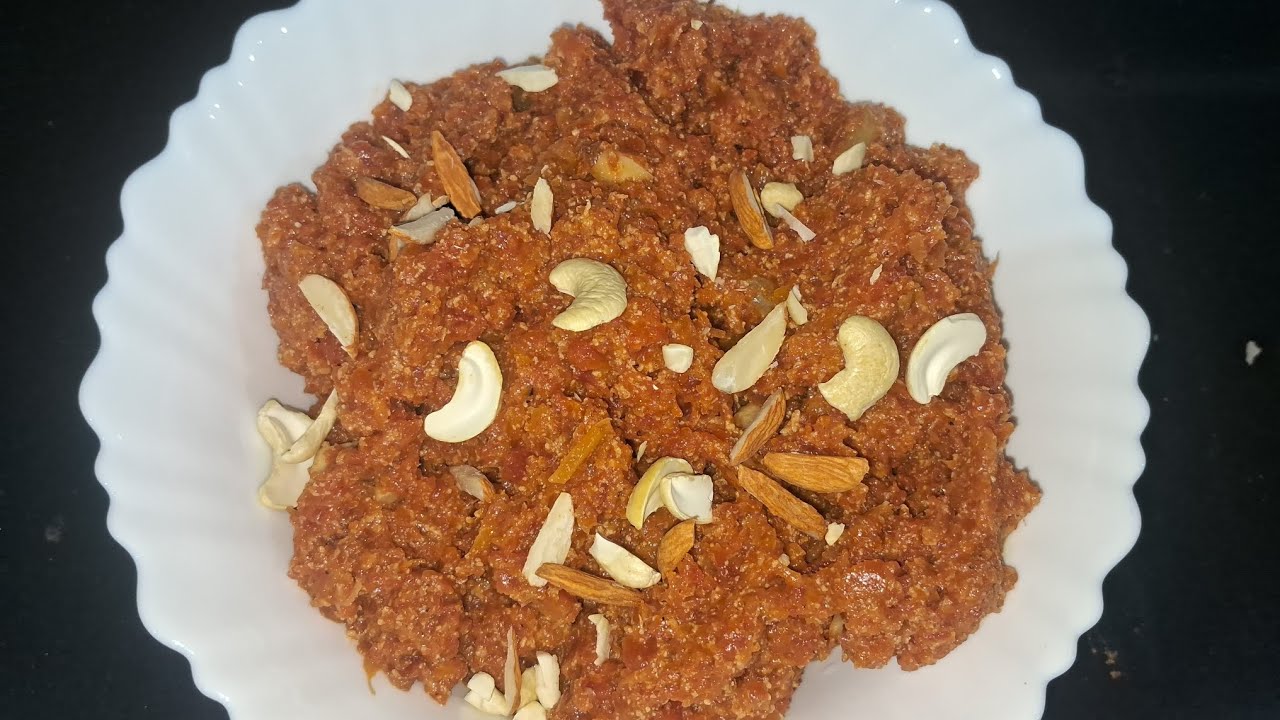 Halwai style gajar halwa ab aap ghar par bhi bana sakte hai bhut hi aasani se #halwa #gajarkahalwa 
