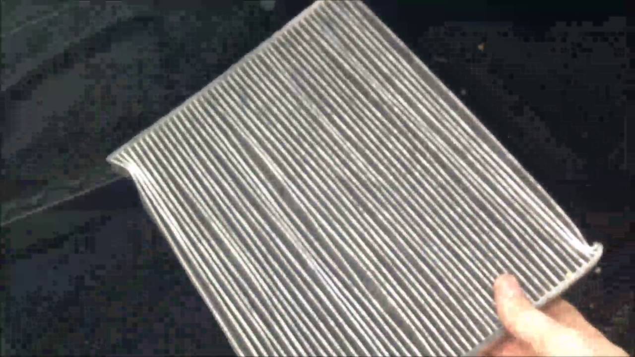 Cambiare filtro abitacolo grande punto e punto evo