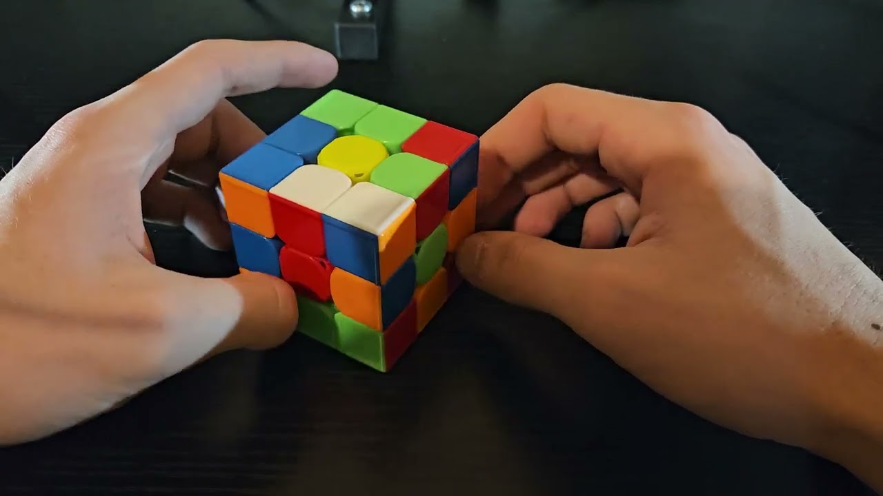 Résoudre le Rubik's Cube 3x3x3 Tutoriel Partie 1