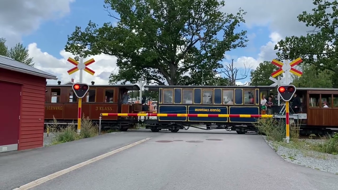 Järnvägsövergång Jagbacken / Swedish railroad crossing
