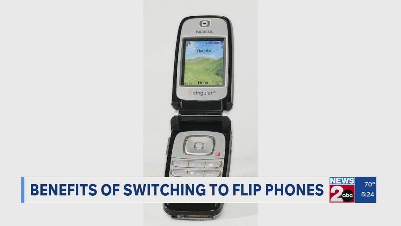 Benefits of switching to flip phones