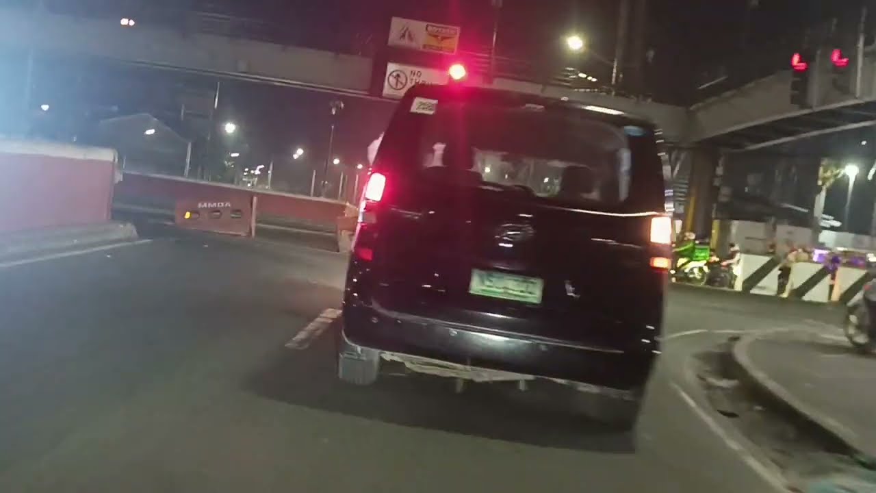 Mindanao avenue extention to gen.luis malapit na sana matapos, Nakadaan ka naba dito,medyo madilim.