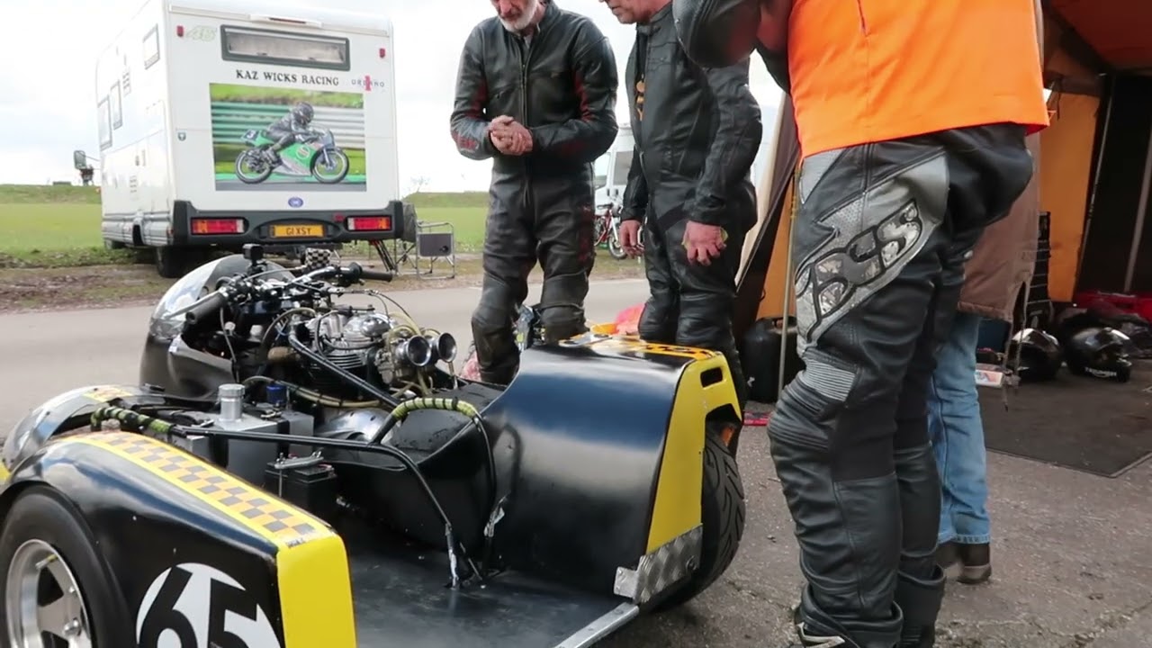 Darley moor on a sidecar, fat wasp racing