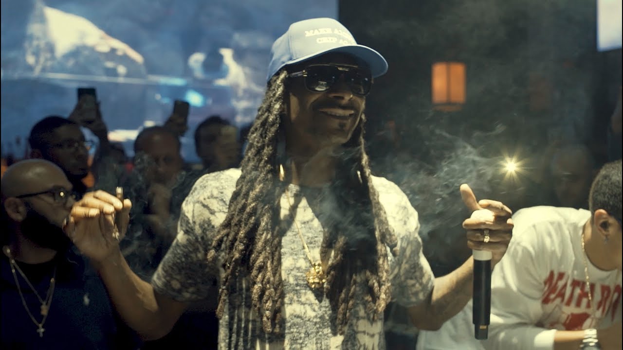 Snoop Dogg at E11EVEN MIAMI