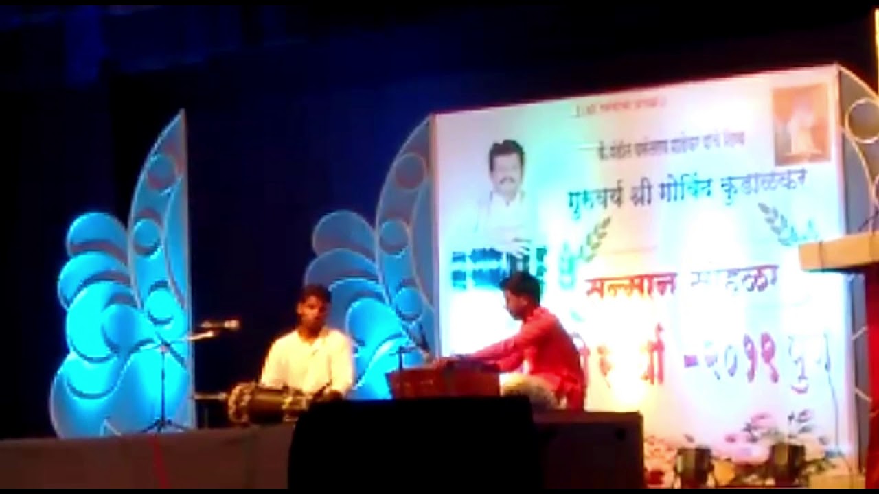 #Dholkisolo #arjunshinde #indanmusic Best Dholki Solo By Arjun Shinde.