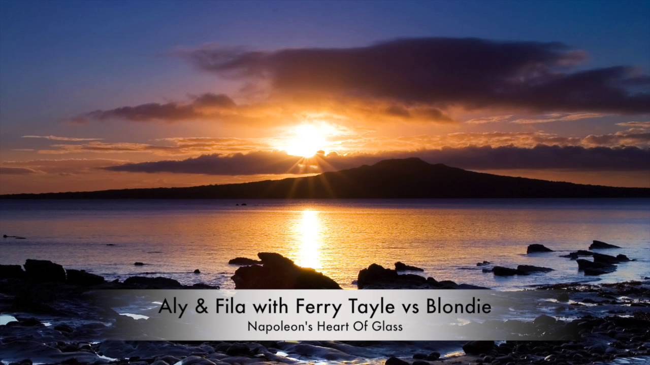 Aly & Fila with Ferry Tayle vs Blondie - 