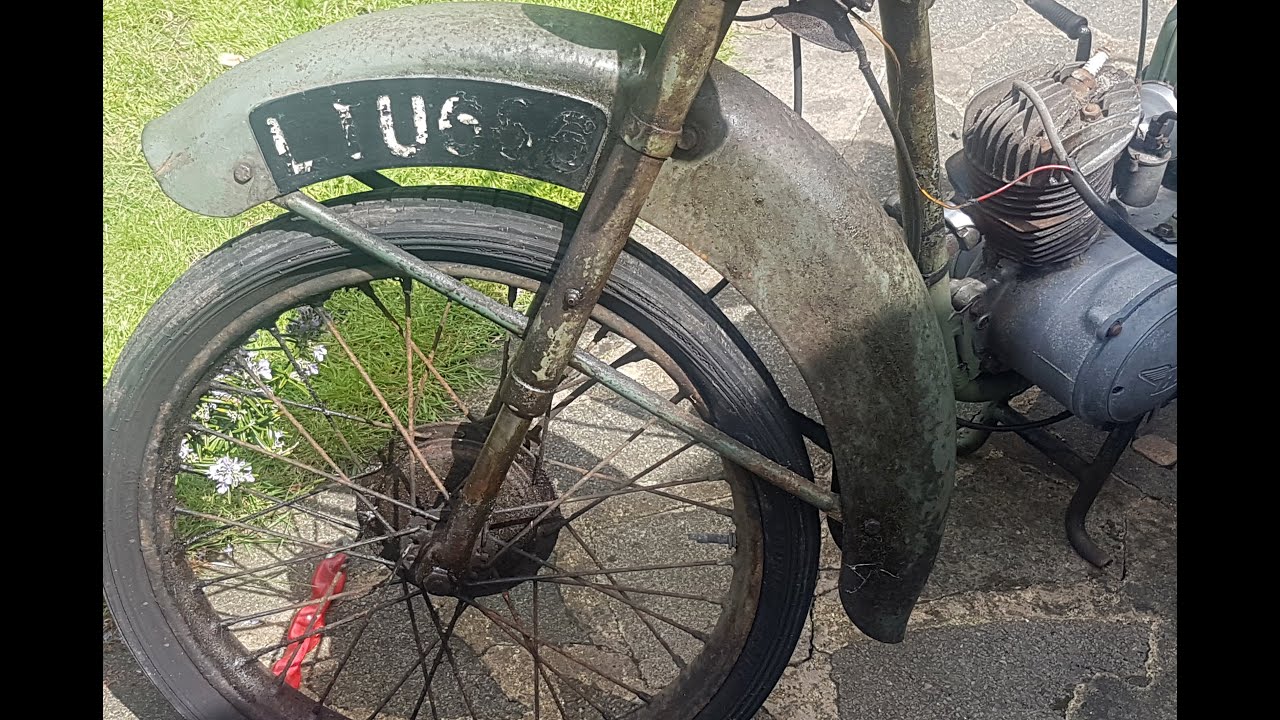 BSA Bantam, early D1 forks - replacing the bushes that are silver soldered in..
