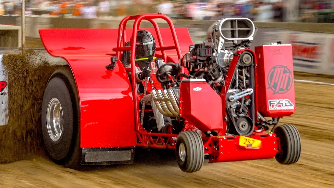 WILD Tractor Pulling! ELKHART County Fair 2025. MINi Rods & Light Super Stock Tractors! Session 3.
