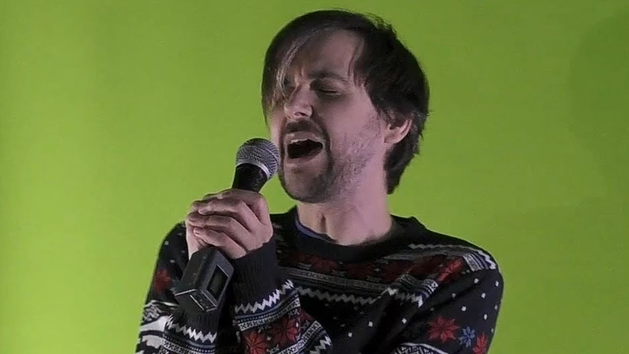 Lewis sings Born To Be Wild - Karaoke Night 2019