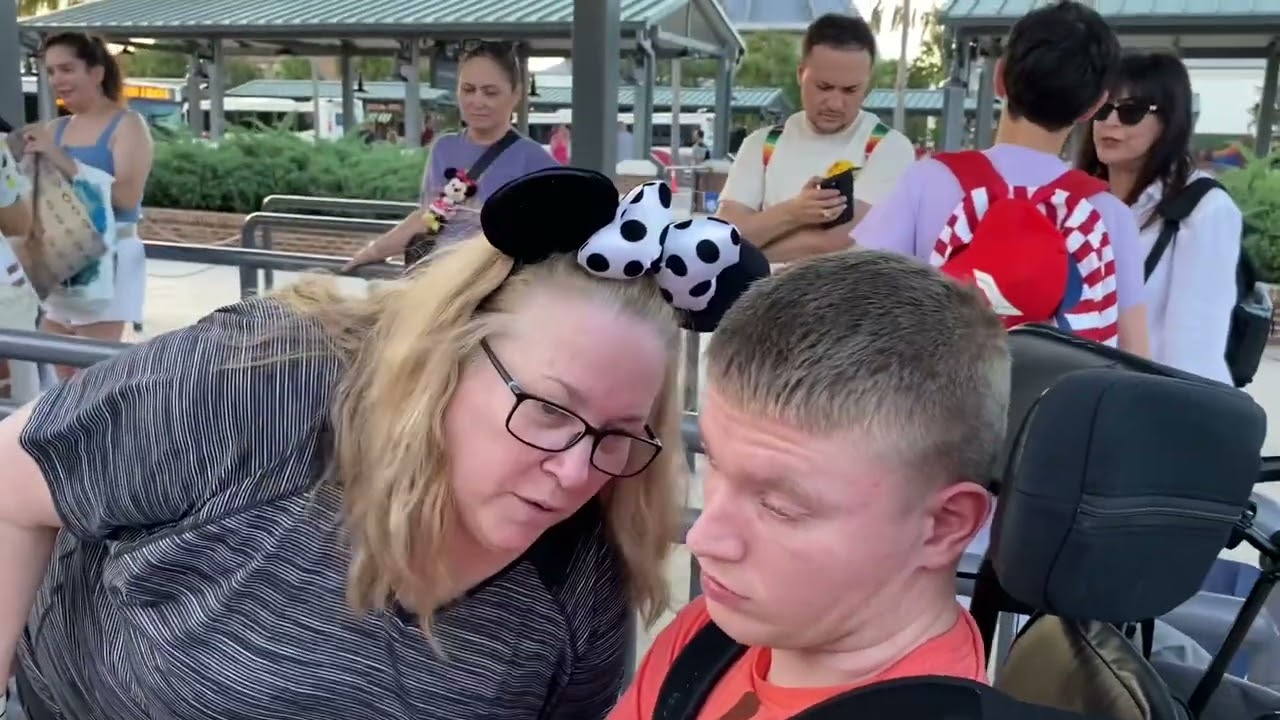 Sam’s day 1 bus rides All Star Sports Resort to/from Disney Sports @ Disney World @onthatnote