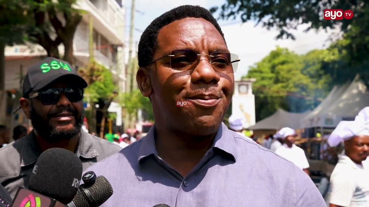 ALICHOKISEMA RC. MAKONDA KATIKA ZOEZI LA UCHOMWAJI WA NYAMA ARUSHA