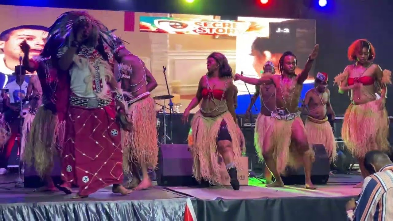 live village Chez Ntemba