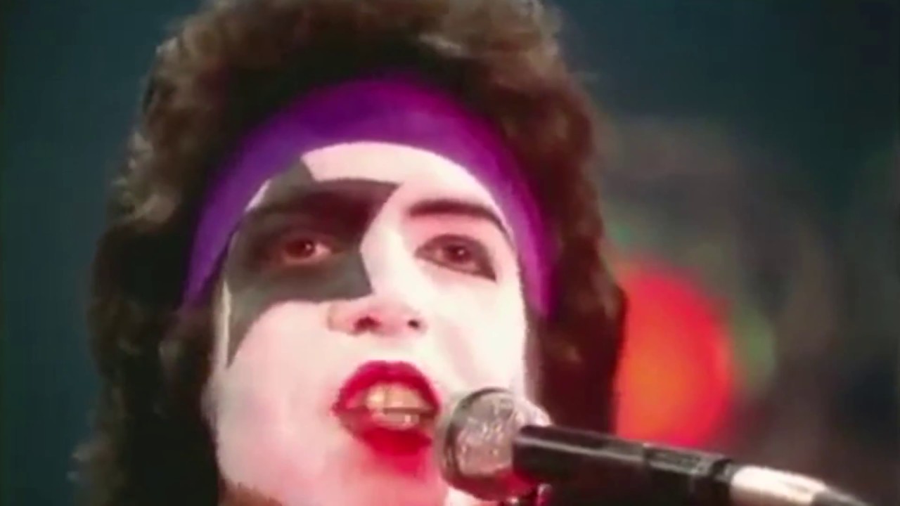 KISS - I'm a Legend Tonight Music Video from Short Circuit 2