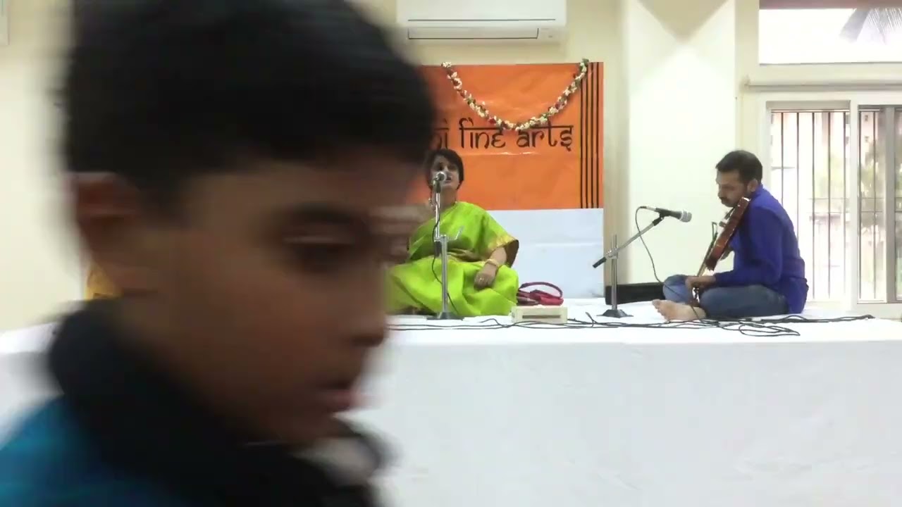 Sankari sankuru - saveri - Adi thisra nadai - Syama Sastri - sung by Parvathy Vaidyanathan 