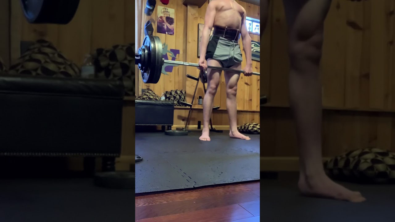 345x3 deadlift 14 year old bodybuilder