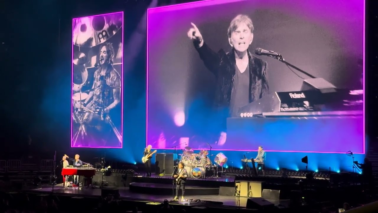 Journey - Feeling That Way - Final Frontier Tour - Columbus, OH