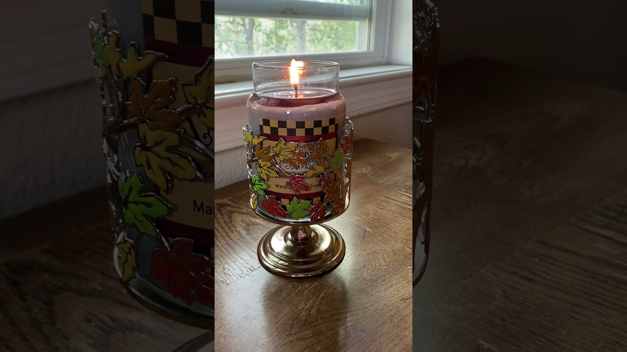 Candleberry Candle Marshmallow & Embers Candle Review