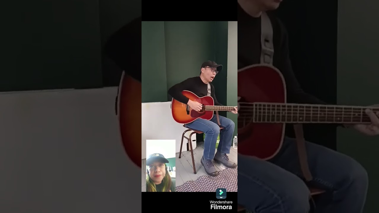 Singing time with Danny Fabella from Musikang bayan.