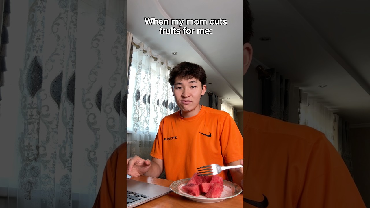 When mom cuts up fruits for me 😂 #shorts #relatable #funny