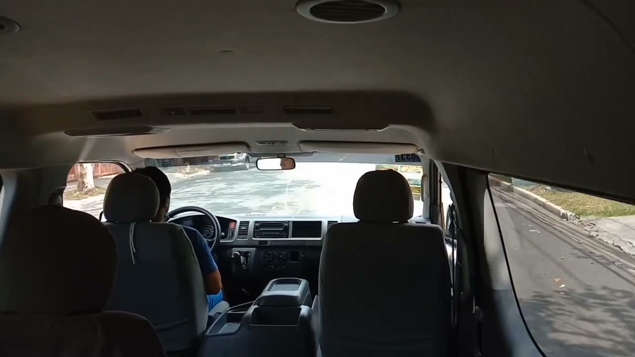 toyota hlace manual
