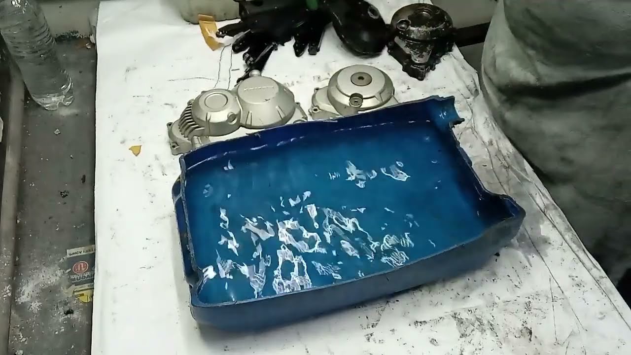 REMOVEDOR DE TINTA LIQUIDO, DESPLACOL, MUITO RÁPIDO, CONFIRA NO VIDEO. (11) 95897-4580 WHATS.