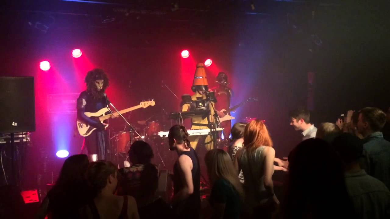 Uptown Funk (cover) - Tupper Ware Remix Party (TWRP)
