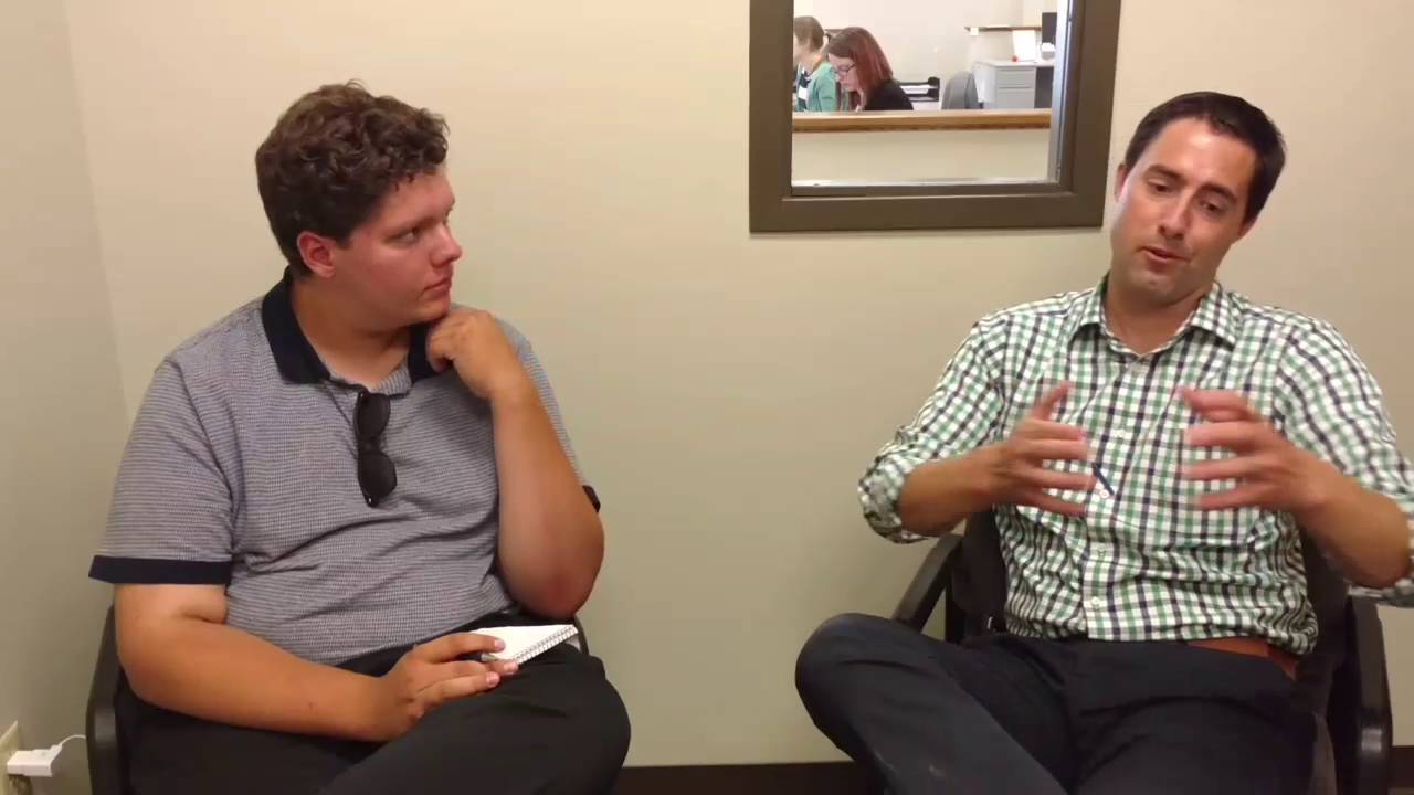 David Williams talks to state Sen. Frank LaRose