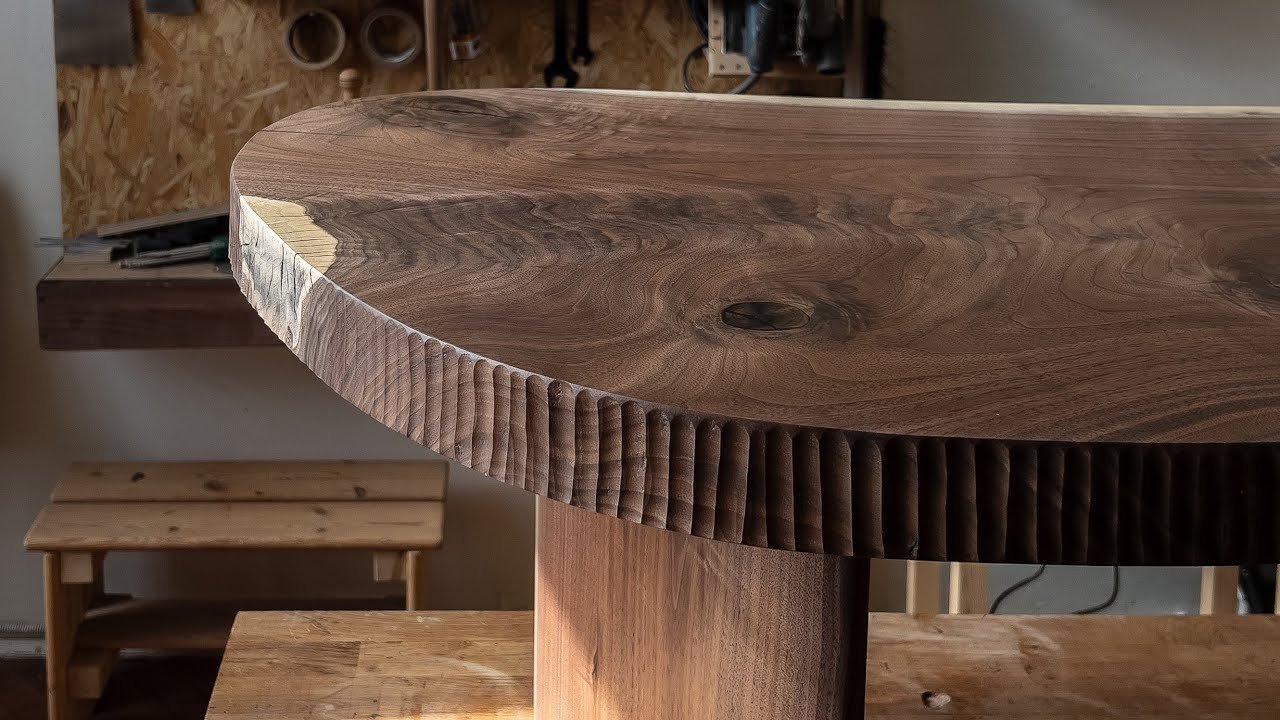 Журнальный стол из слэба ореха. American walnut slab coffee table