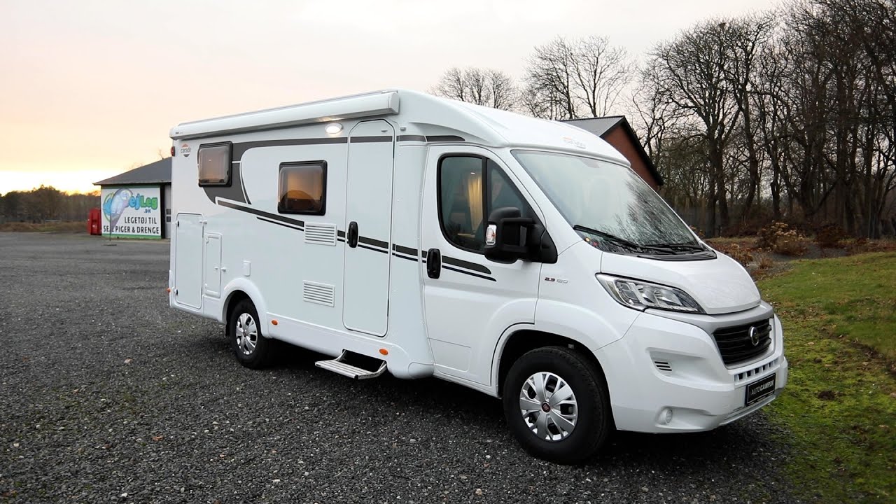 Carado V337 autocamper er kompakt med rummelig