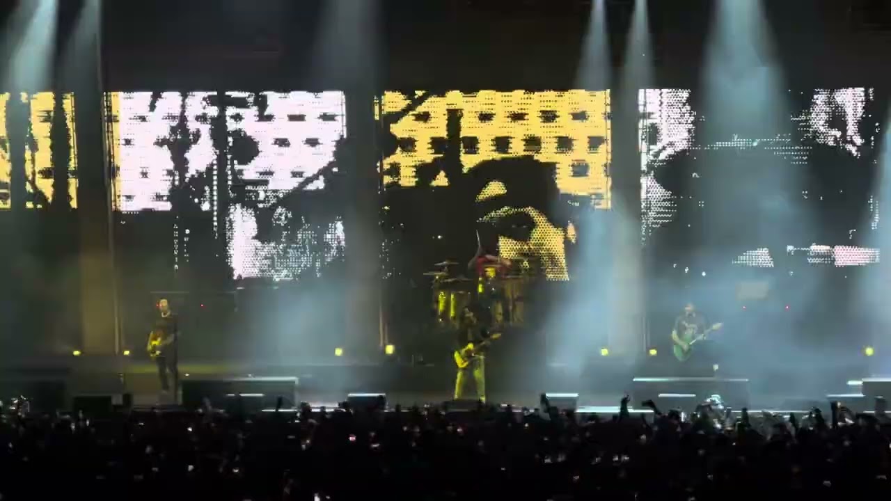 Pierce the Veil- Yeah Boy and Doll Face LIVE @ MSG 5/20/25