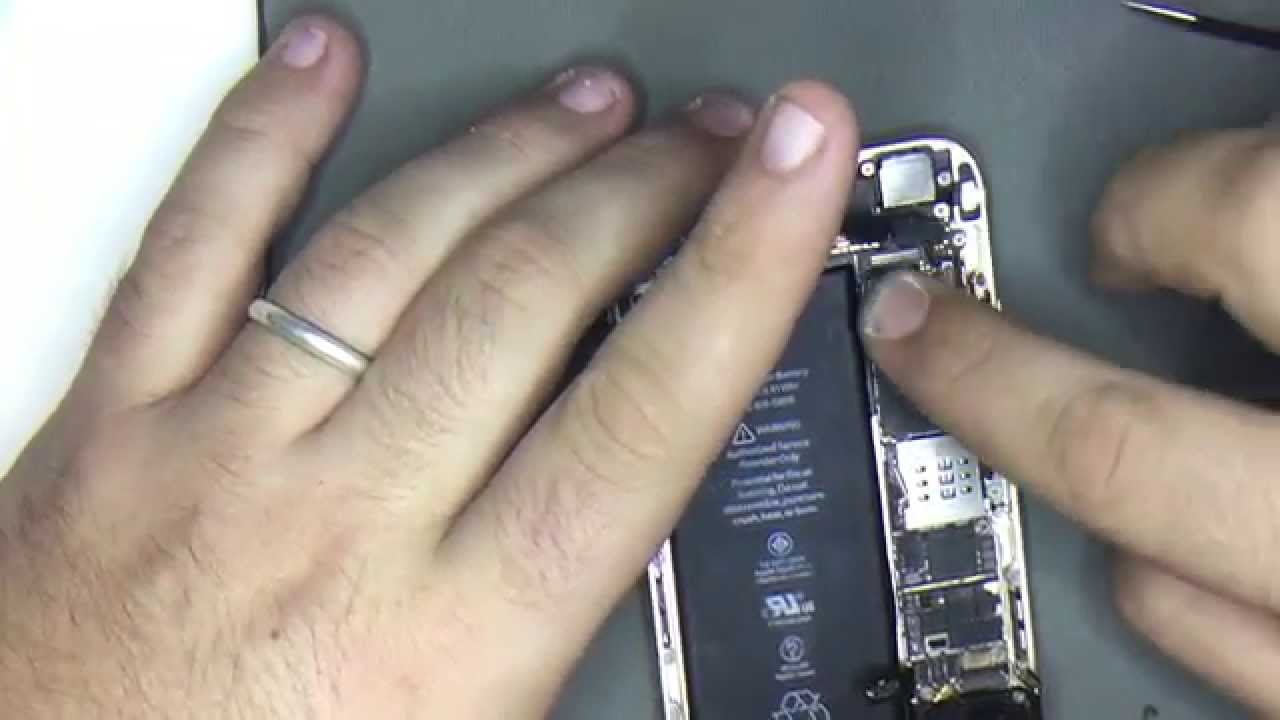 iPhone 6 Caduto in Acqua Riparazione - iPhone 6 Water Damage Prima Parte