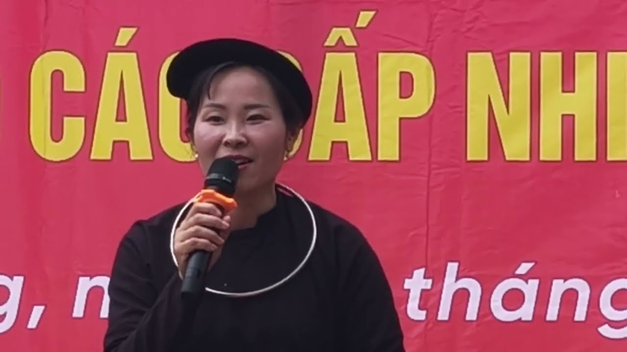 Tâm Tuấn Chủ Tịch Phụ Nữ Xã Quang Long Hát Hay Nhất miền Đông 