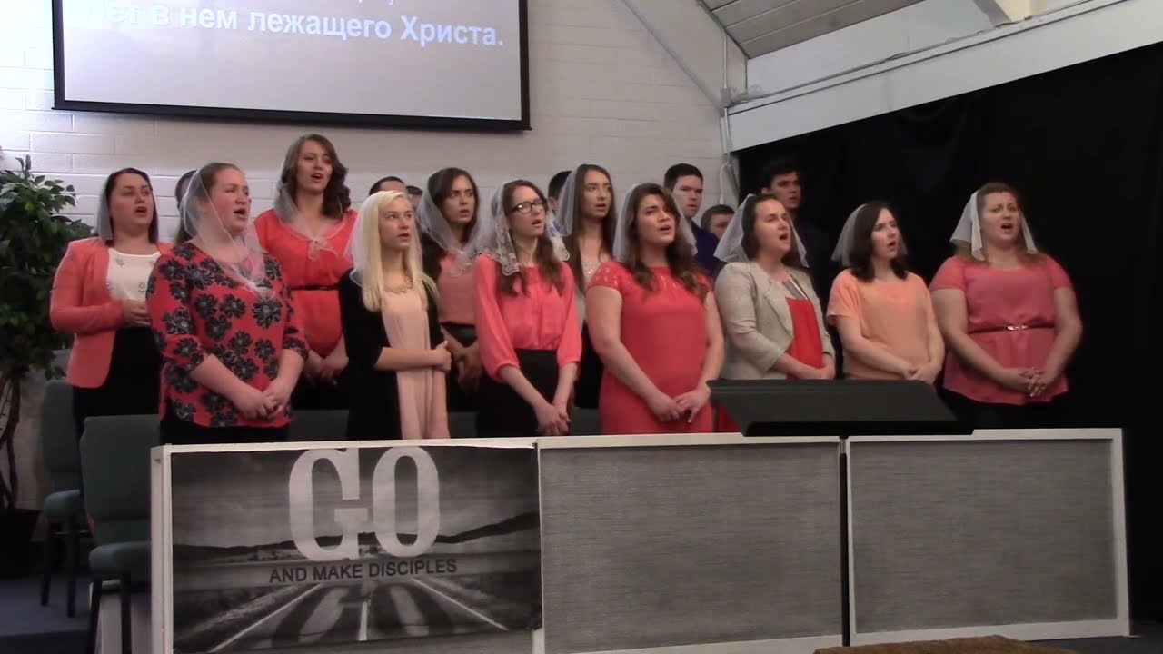 Обвитый чистой плащаницей