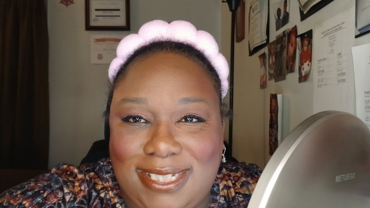 GRWM: Throwback using Flori Roberts products! Almost a full face of the brand!