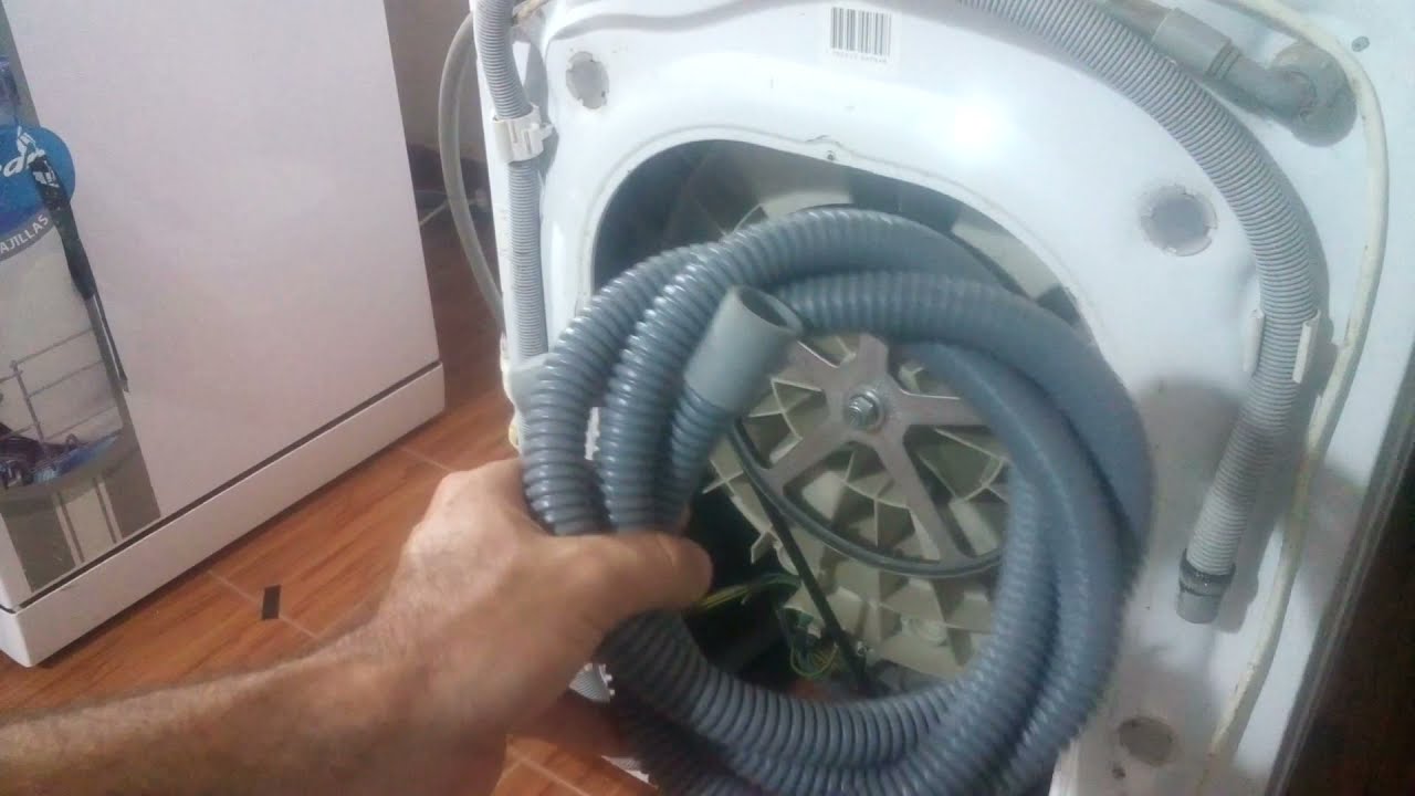 Como cambiar manguera de desagüe de lavadora automática.