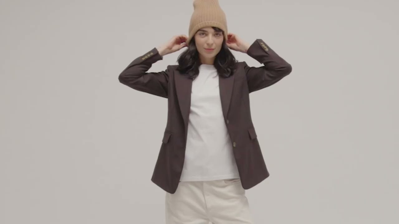 Understated Statement I Argent FW24