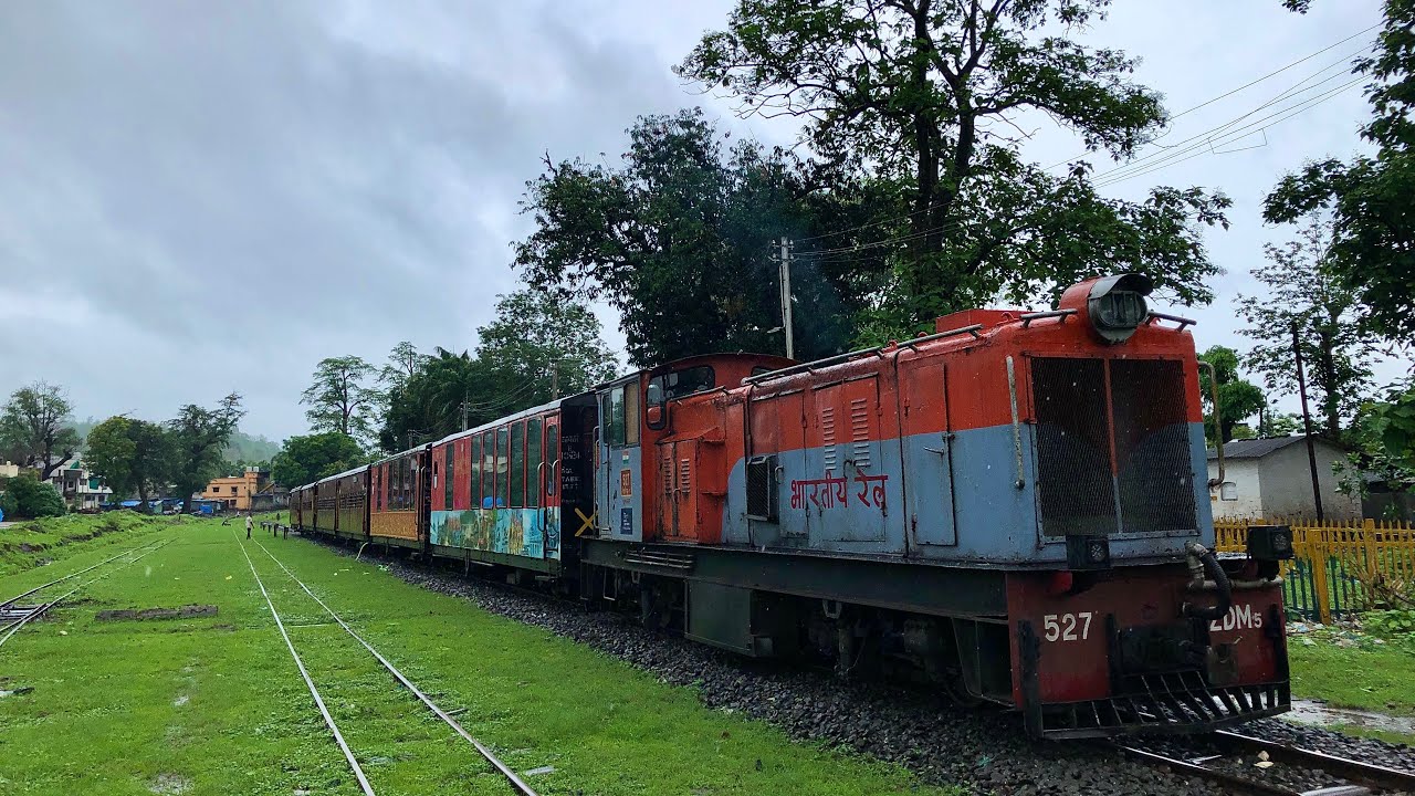 Bilimora to Wagai by narrow gauge train | Full journey coverage