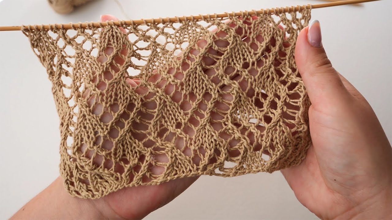 Lace holly knitting pattern 🌿 Ажурный остролист узор спицами