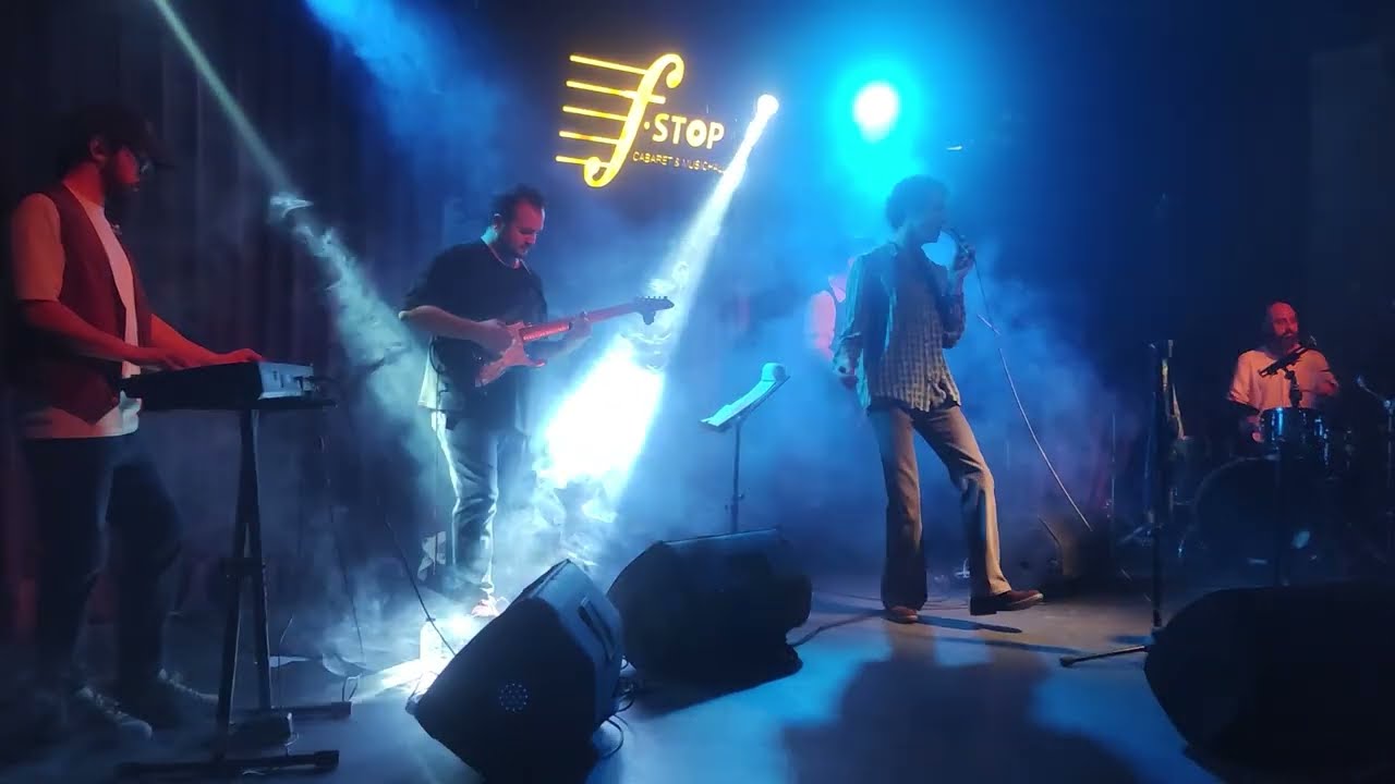 Morrison Hotel – People Are Strange (Live Performance - The Doors Cover)