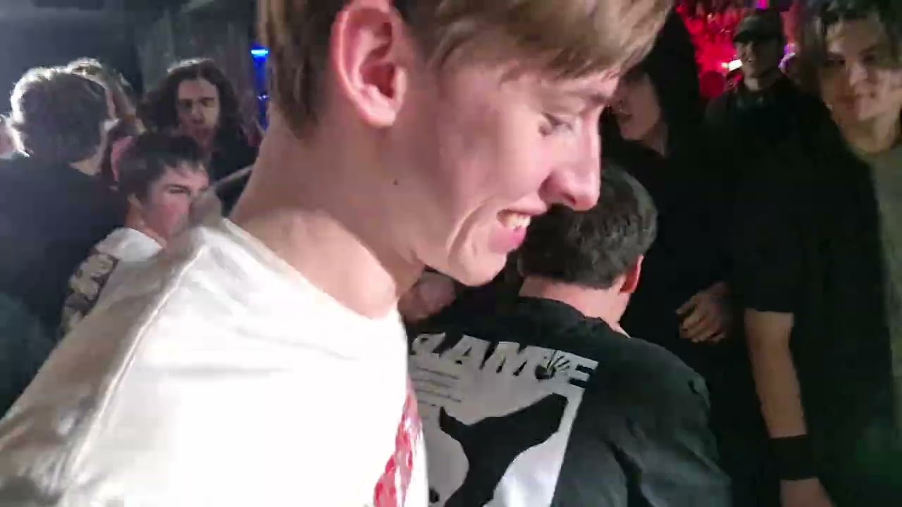 ДІЛО ДРЯНЬ LIVE MORE MUSIC CLUB