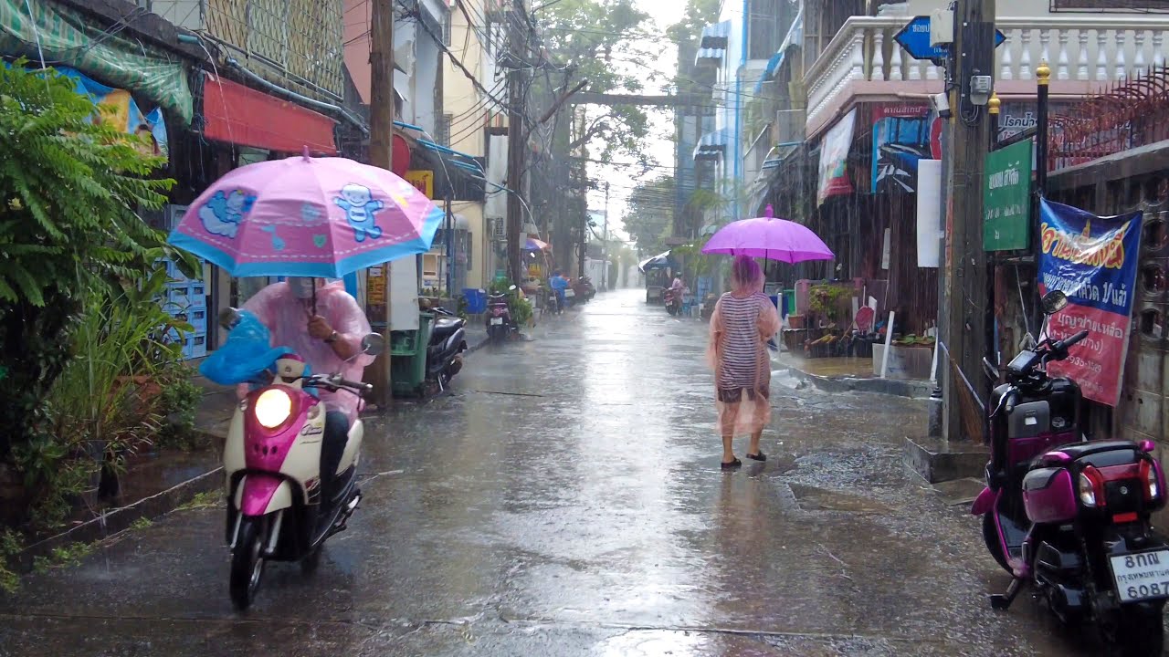 [4K] Heavy Rain Walk in Bangkok | Rainstorm Hits Thailand