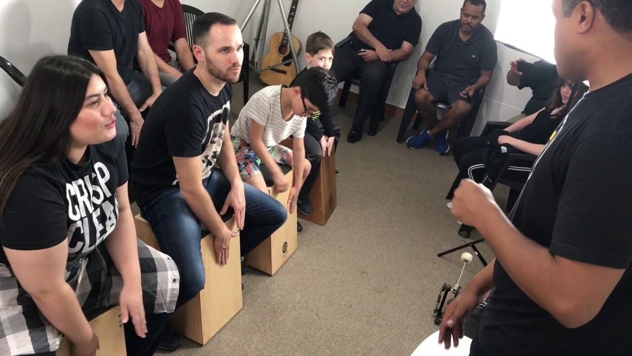 Pata de Le&atilde;o - cajon
