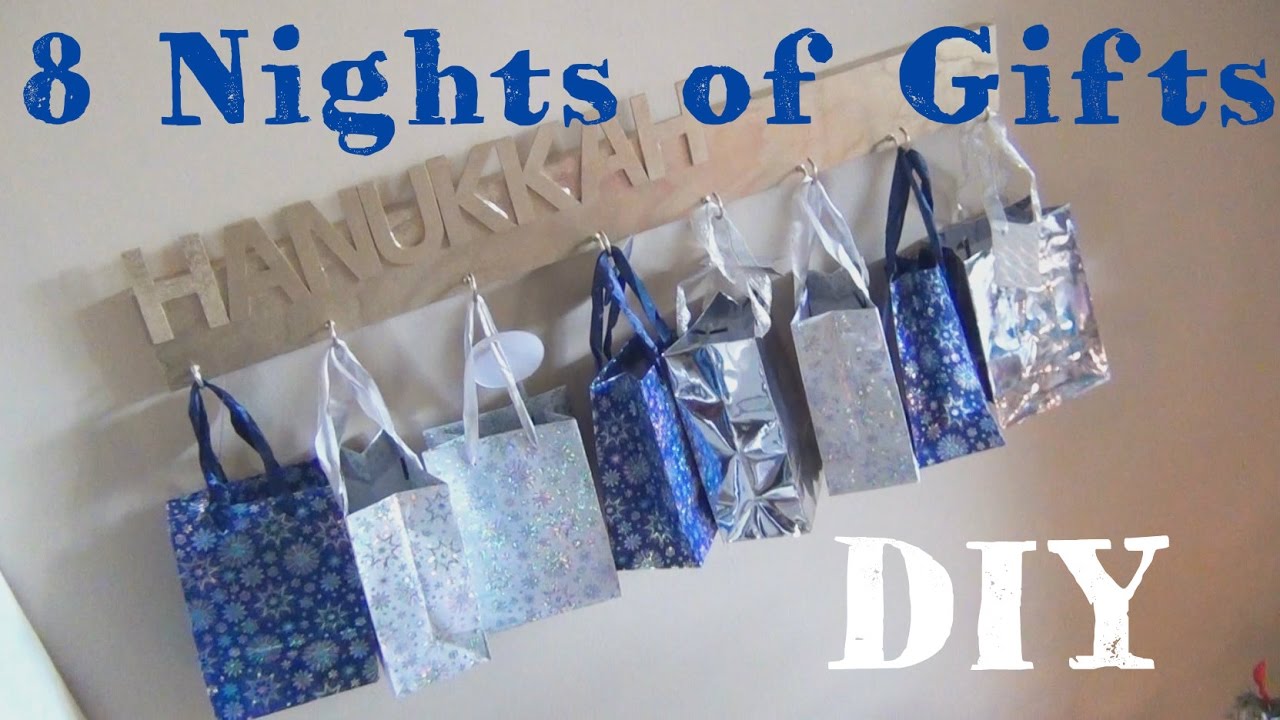 8 Nights Gift Rack ♥ 8 DIYs of Hanukkah