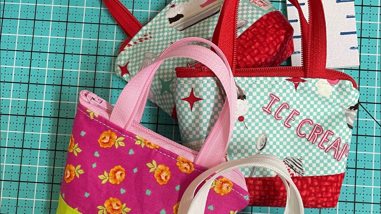 Itty Bitty Zipper Bag