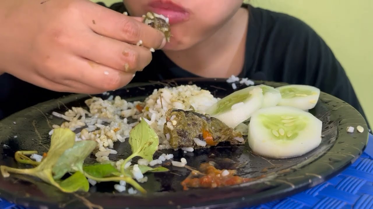 #asmr#veggies#smoke pork#cucumber#king chilly pickle#fish mint🤤😋