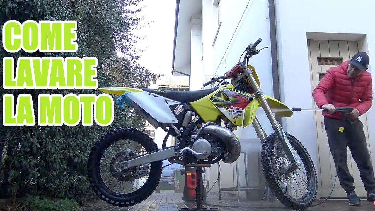 COME PULIRE LA MOTO DA CROSS SENZA RISCHI