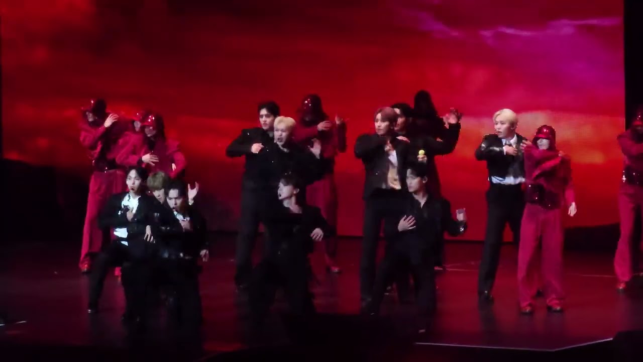 241101 SEVENTEEN LIVE in San Antonio for SEVENTEEN RIGHT HERE World Tour